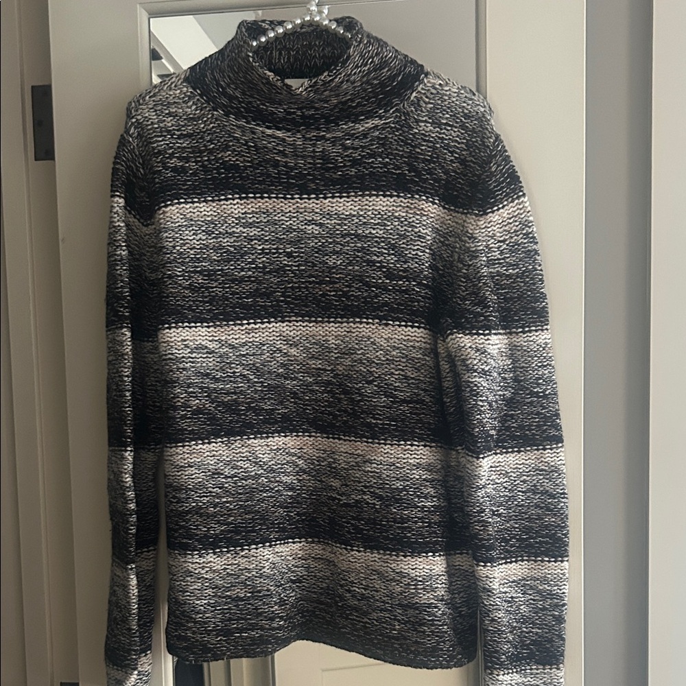 Boss sweater